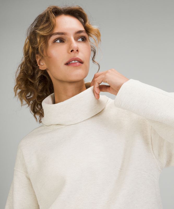 Ribbed Funnel Neck Pullover