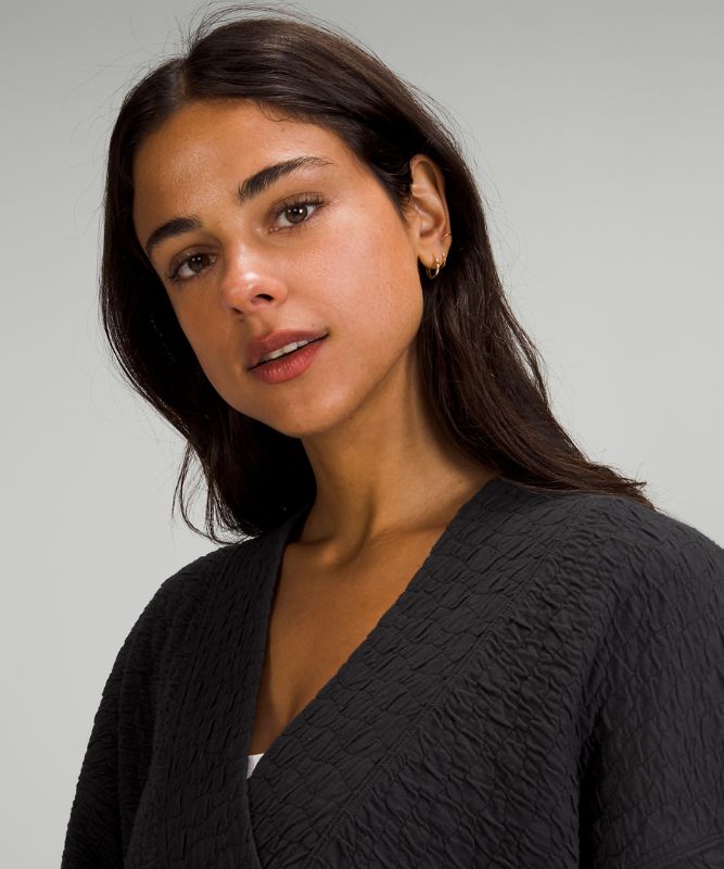 Rippled V-Neck Pullover