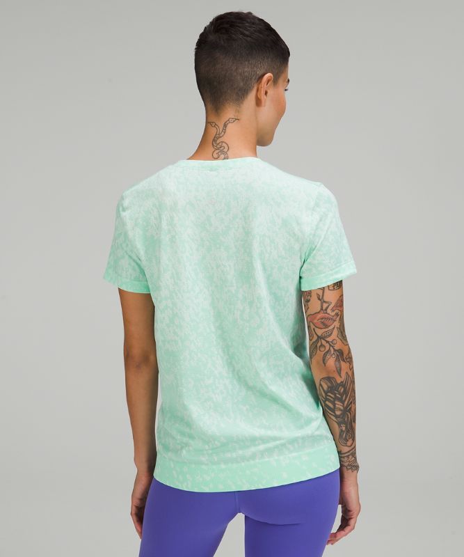Swiftly Relaxed Short Sleeve