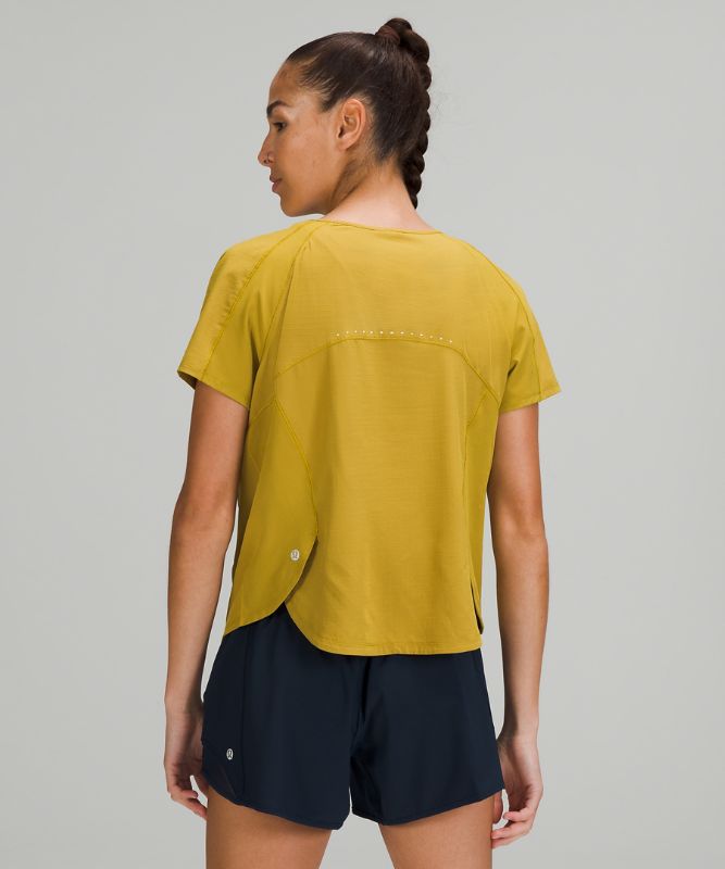 Lightweight Stretch Run Short Sleeve Shirt