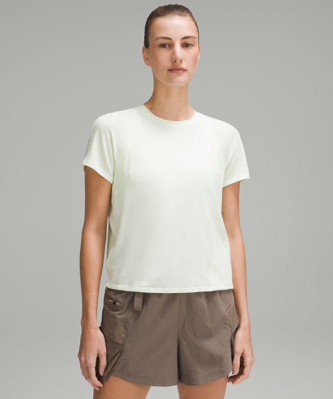 Lightweight Cinched Hem Hiking T-Shirt