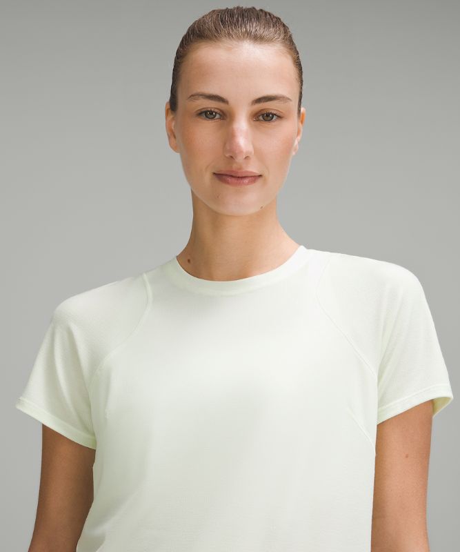 Lightweight Cinched Hem Hiking T-Shirt