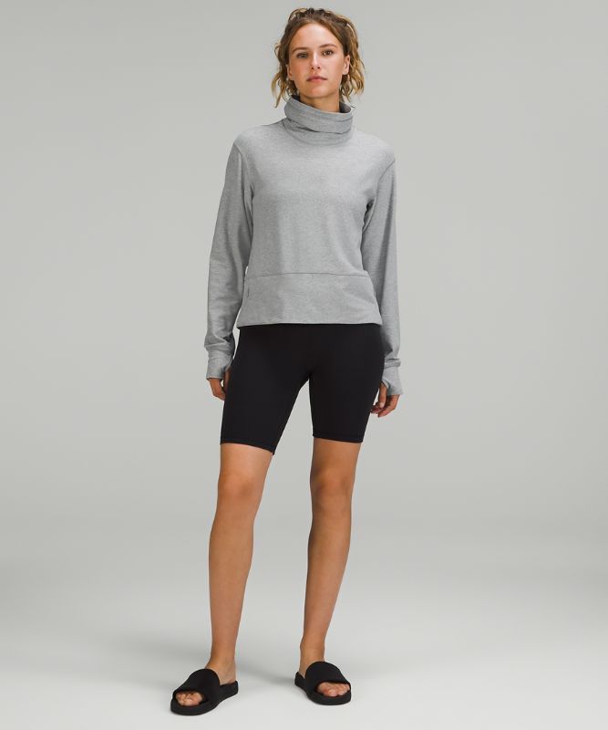 Ready to Rulu Pullover