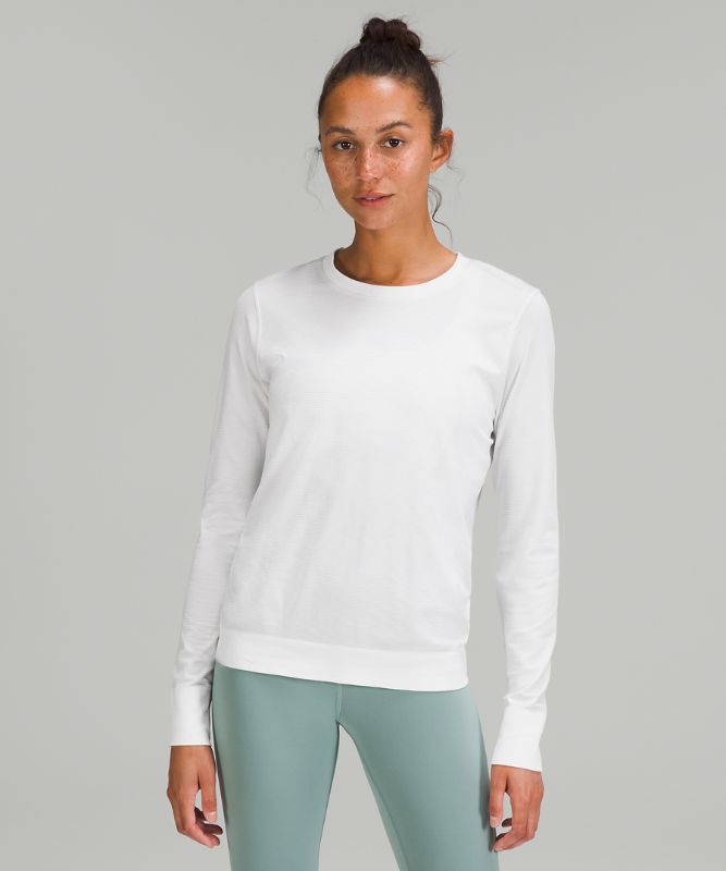 Swiftly Relaxed Long Sleeve