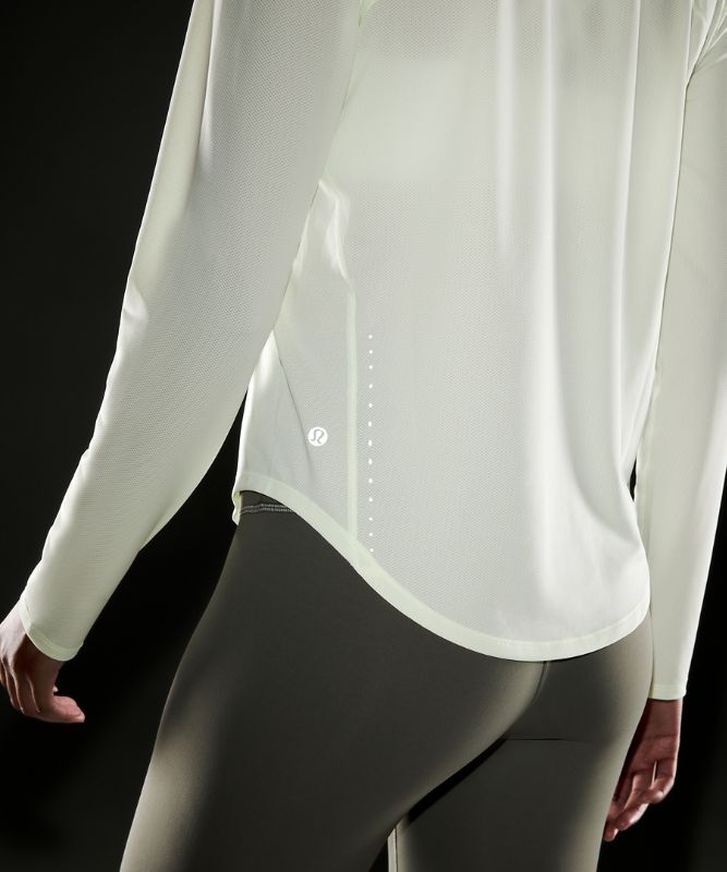 High-Neck Running and Training Long Sleeve Shirt