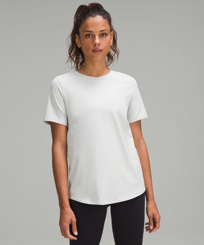 Lightweight Training Short-Sleeve Shirt
