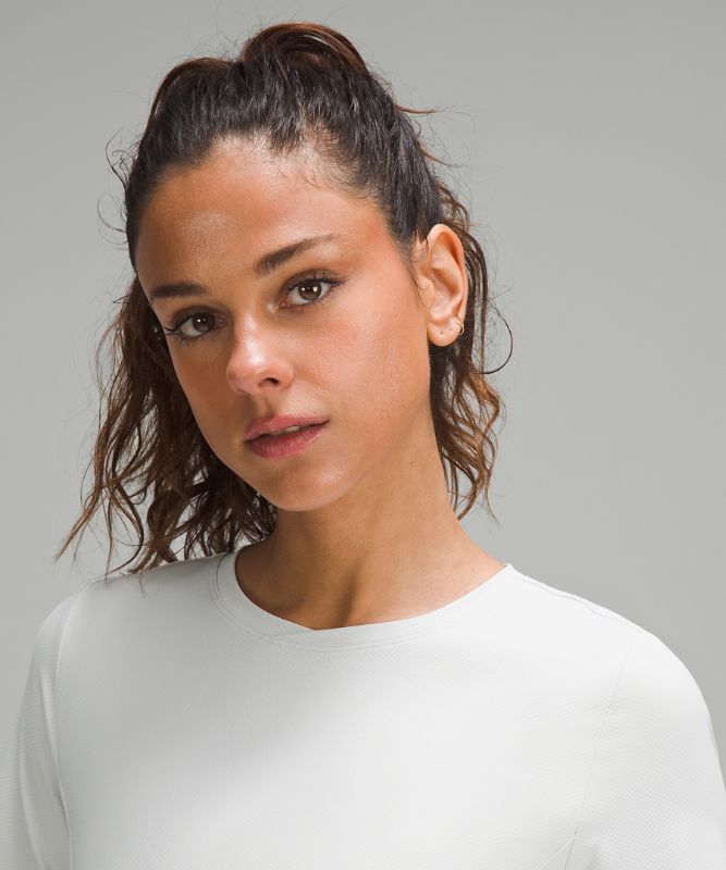 Lightweight Training Short-Sleeve Shirt