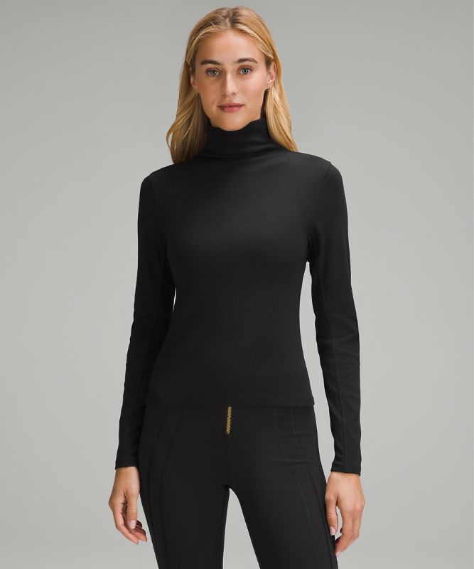 Ribbed Wool-Blend Turtleneck