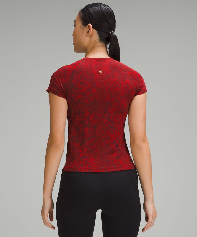 Lunar New Year Swiftly Tech Short-Sleeve Shirt 2.0 Race Length