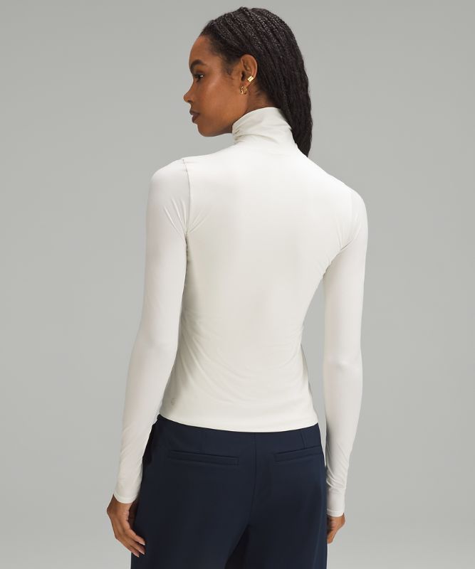 Wundermost Ultra-Soft Nulu Long-Sleeve Turtleneck