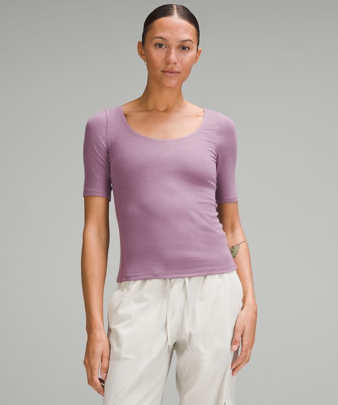 Hold Tight Scoop-Neck Short-Sleeve Shirt