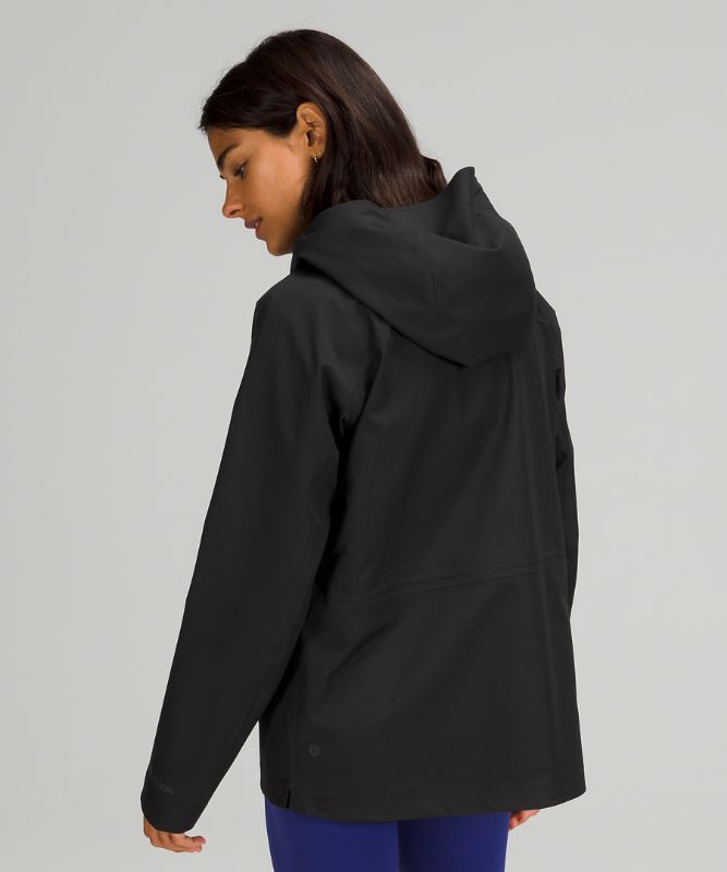 StretchSeal™ Relaxed-Fit Rain Jacket