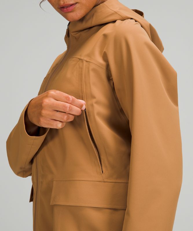 StretchSeal Relaxed-Fit Rain Jacket