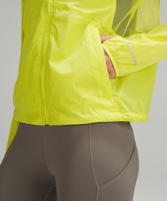 Classic-Fit Ventilated Running Jacket