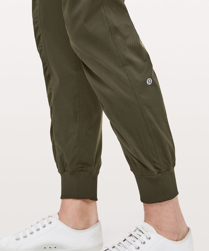 Dance Studio Jogger 29"