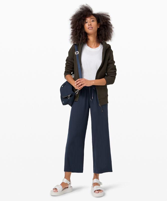 On the Fly 7/8 Wide Leg Pant *Woven