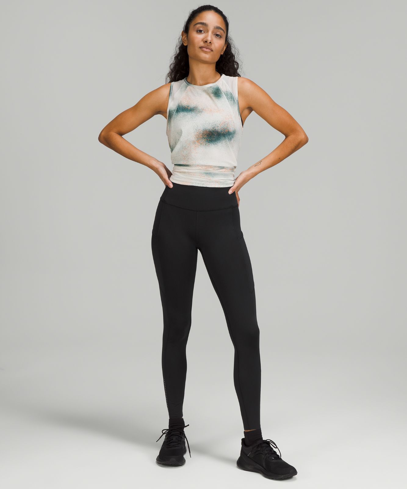 Fast and Free Reflective High-Rise Tight 28