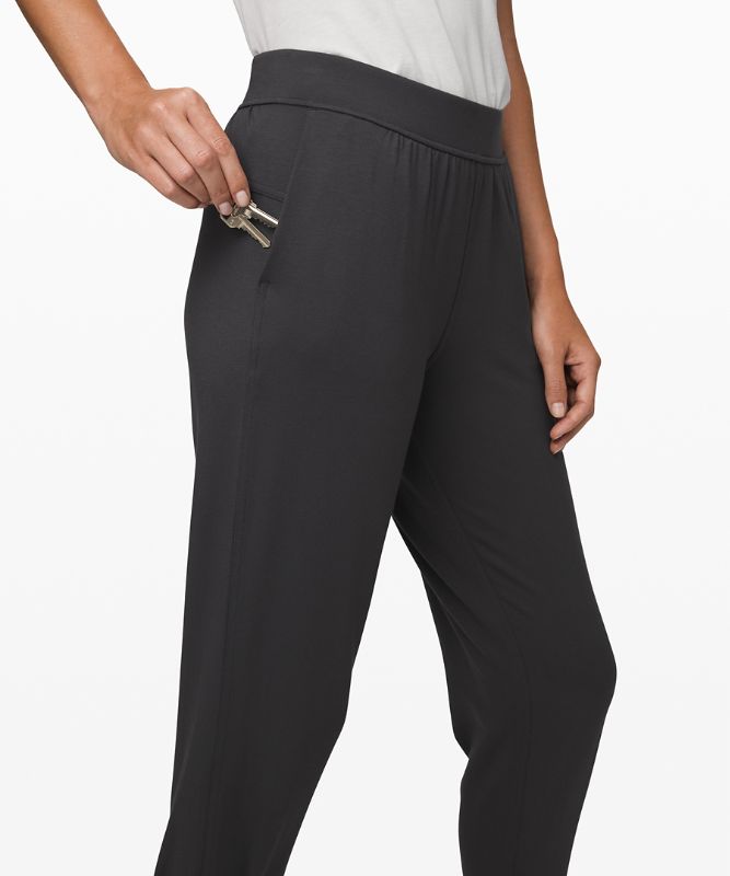 Twisted and Tucked Pant