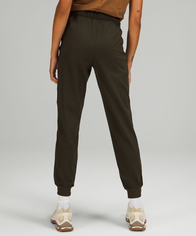 Stretch High-Rise Jogger