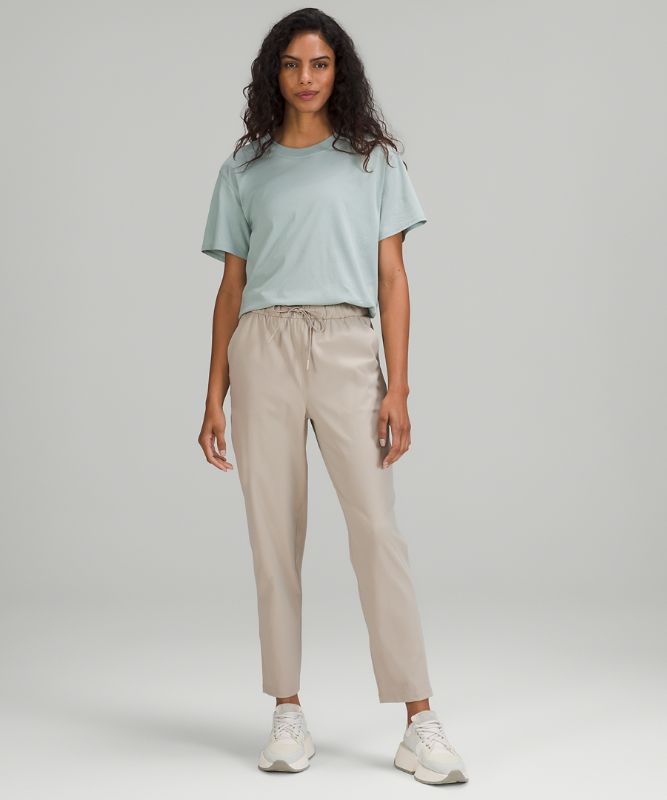 Stretch High-Rise 7/8 Pant