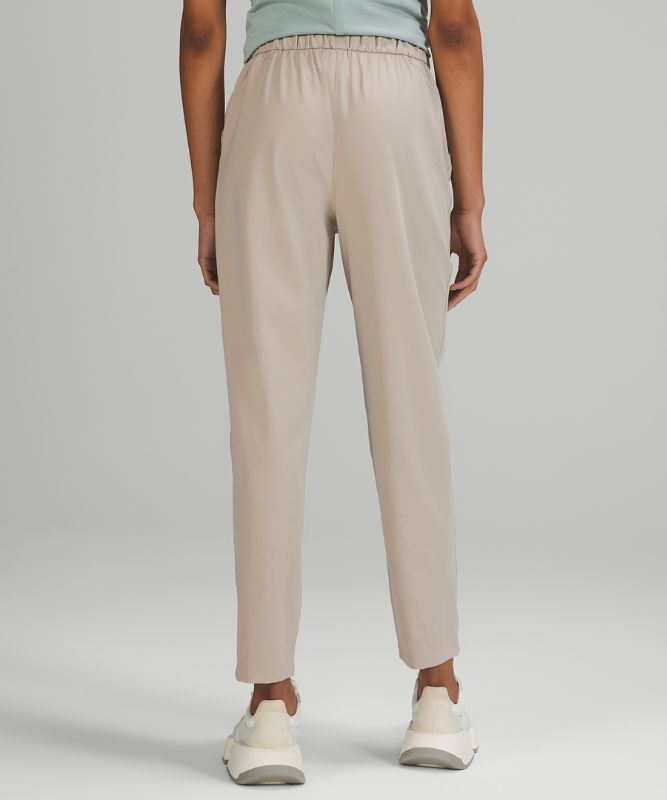 Stretch High-Rise 7/8 Pant