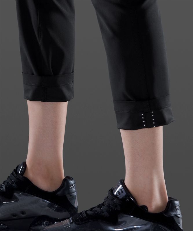 City Sleek 5 Pocket 7/8 Pant