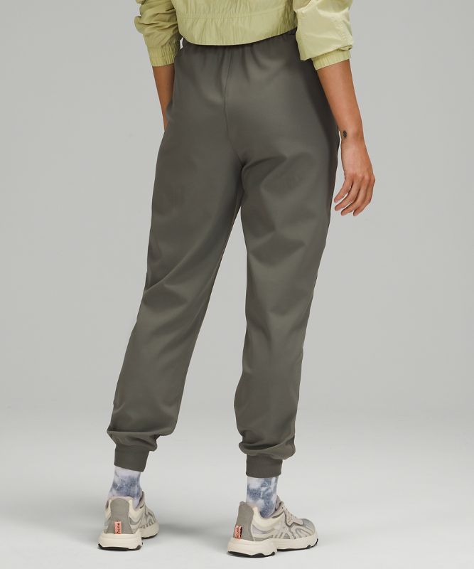 Stretch High-Rise Jogger  *Asia Fit