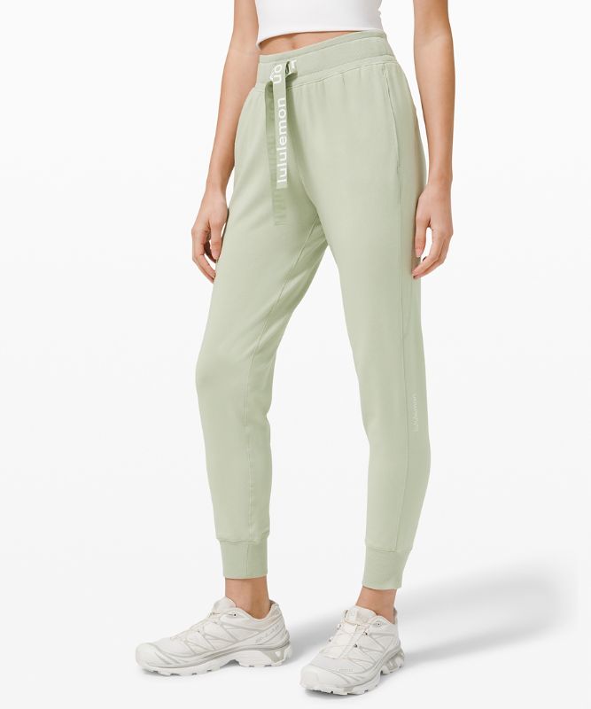 Relaxed Fit Soft Jogger