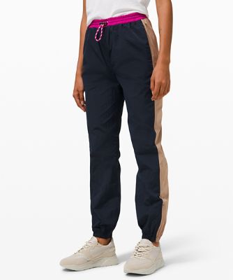 On the Right Track Pant 31