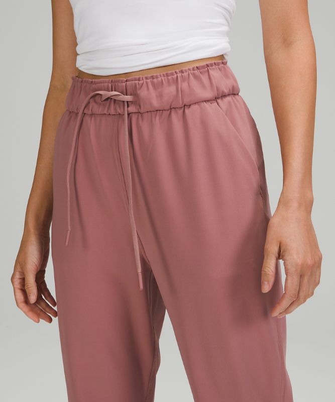 Stretch High-Rise Jogger