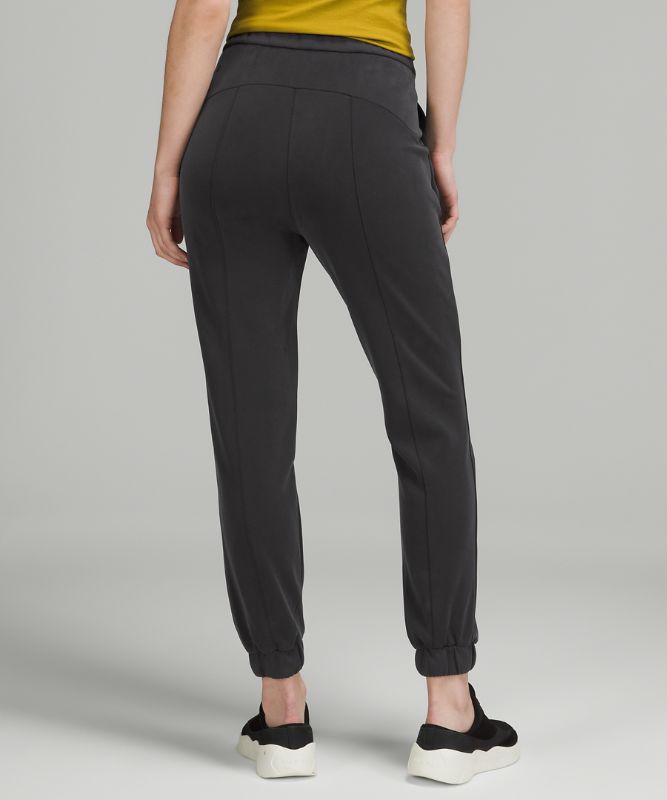 Softstreme Relaxed HR Pant