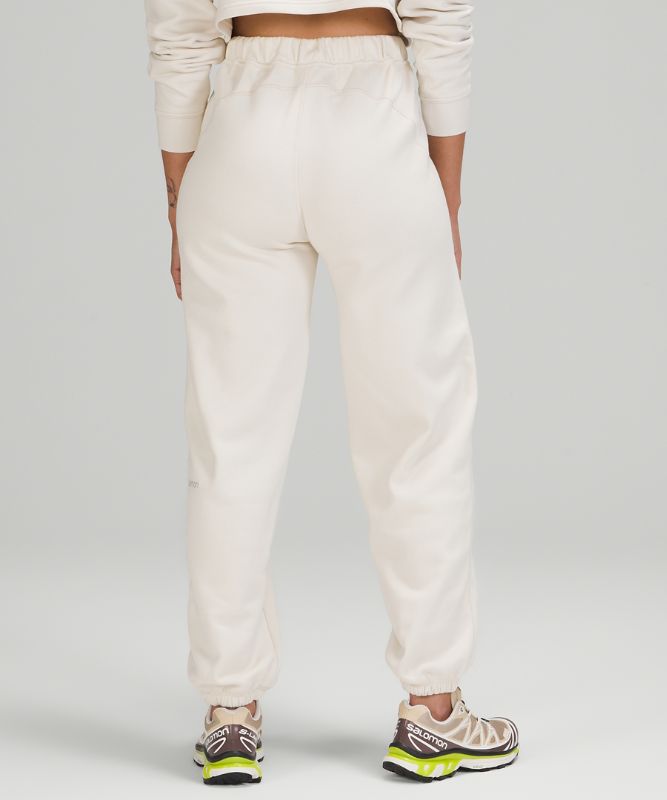 Loose Super High-Rise Sweatpant