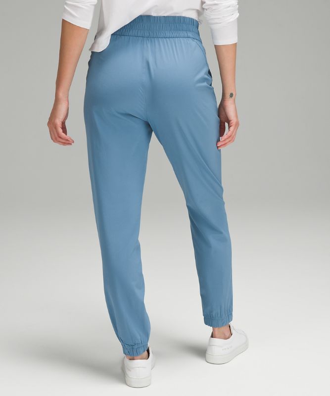 Ease Back In High-Rise Pant *Asia Fit