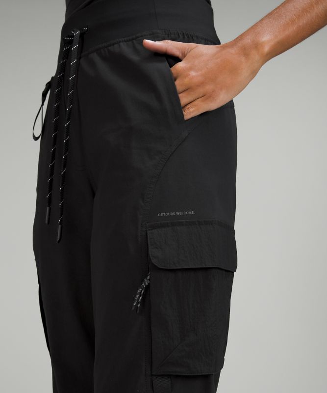 Cargo High-Rise Hiking Pant