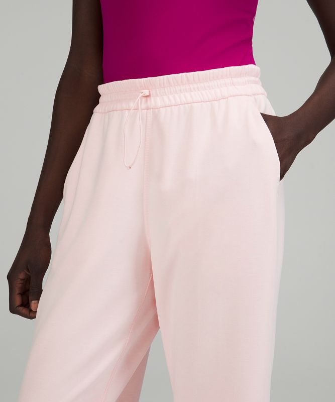 Softstreme High-Rise Pant