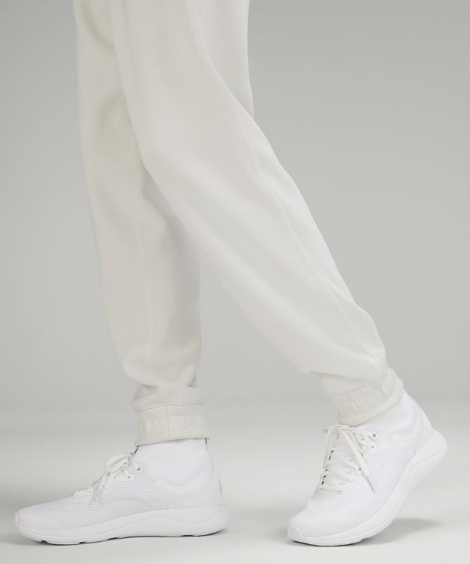 Softstreme High-Rise Jogger