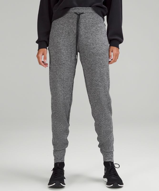 Engineered Warmth Relaxed Fit Jogger *Full Length