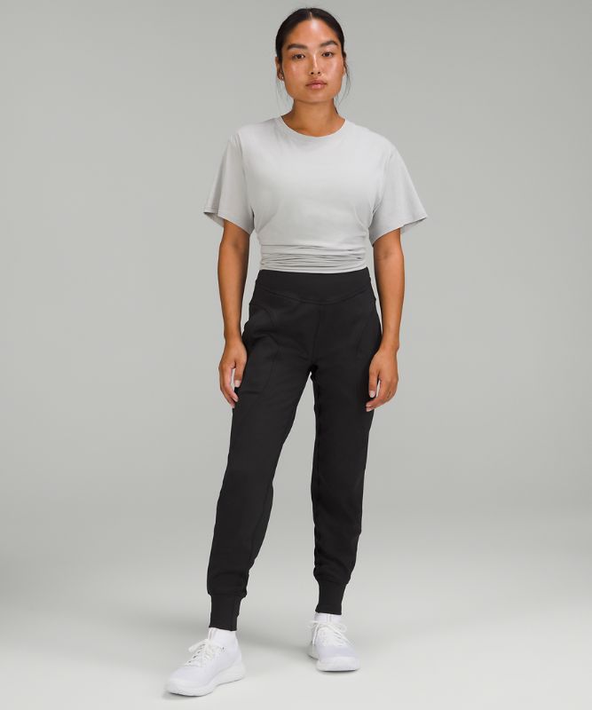 Relaxed Tech Fleece High-Rise Jogger