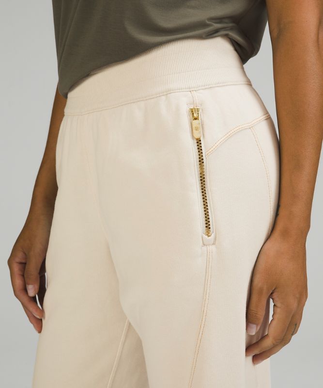 New Year Gold Stitch Relaxed-Fit Sweatpants *Asia Fit