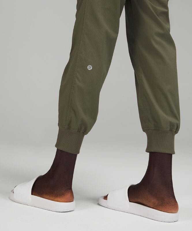 Dance Studio Jogger 29"