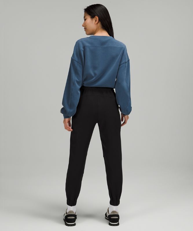 Relaxed Mid-Rise Cargo Pant *Asia Fit