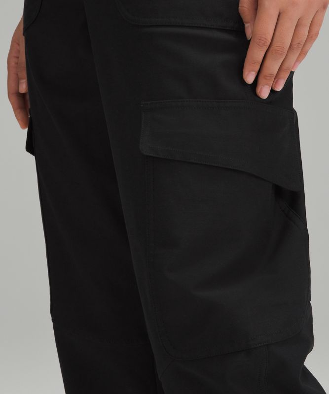 Light Utilitech Cargo Pocket High-Rise Pants *Asia Fit