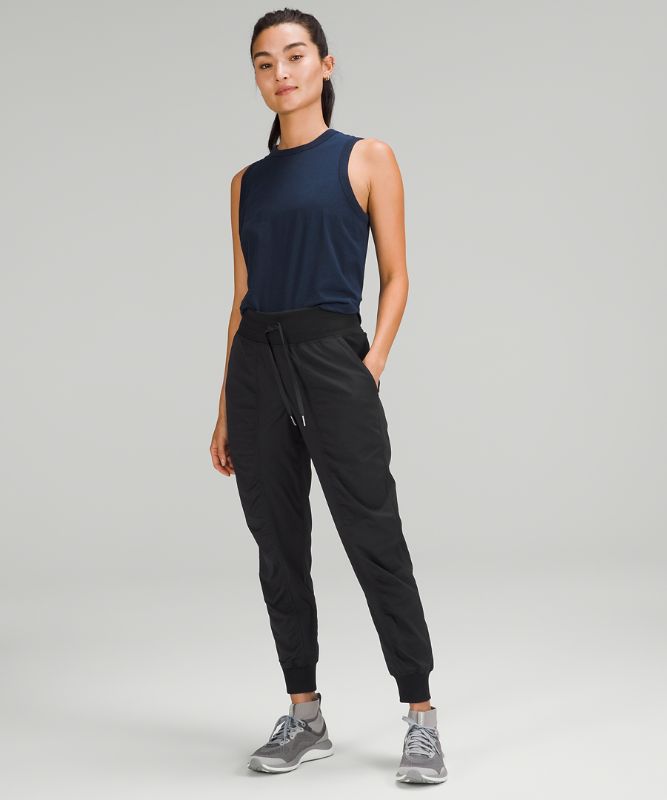 Dance Studio Mid-Rise Jogger *Asia Fit