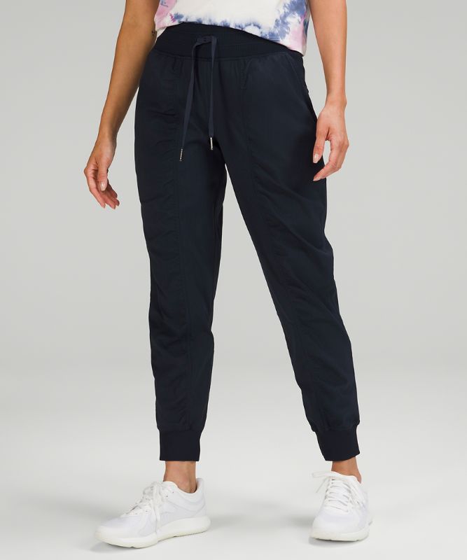 Dance Studio Mid-Rise Jogger *Asia Fit