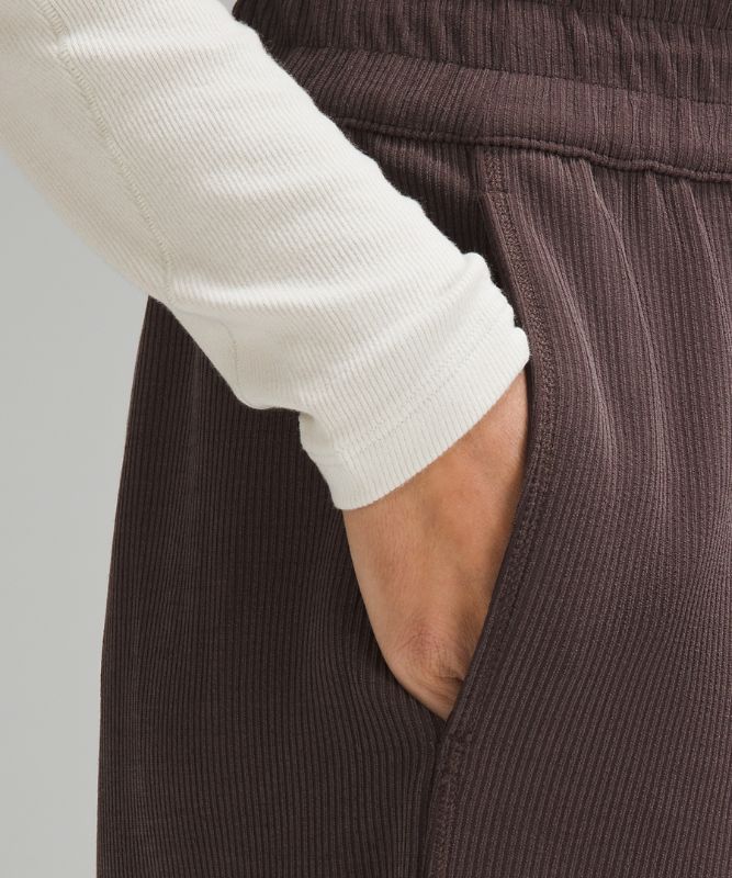 Ribbed Softstreme Mid-Rise Pant 32.5"