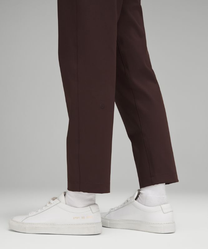 Luxtreme Slim-Fit Pull-On Mid-Rise Pants *Asia Fit