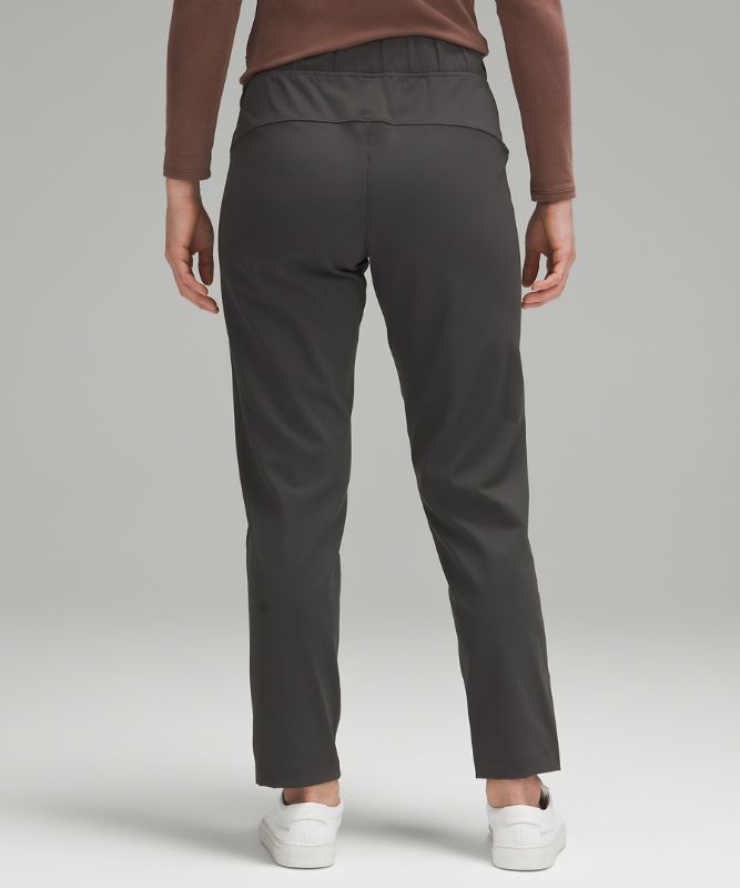 Luxtreme Slim-Fit Pull-On Mid-Rise Pant *Asia Fit