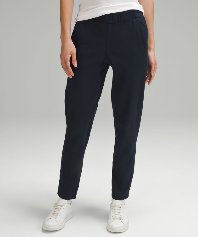 Luxtreme Slim-Fit Pull-On Mid-Rise Pants *Asia Fit