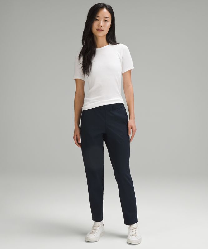 Luxtreme Slim-Fit Pull-On Mid-Rise Pants *Asia Fit