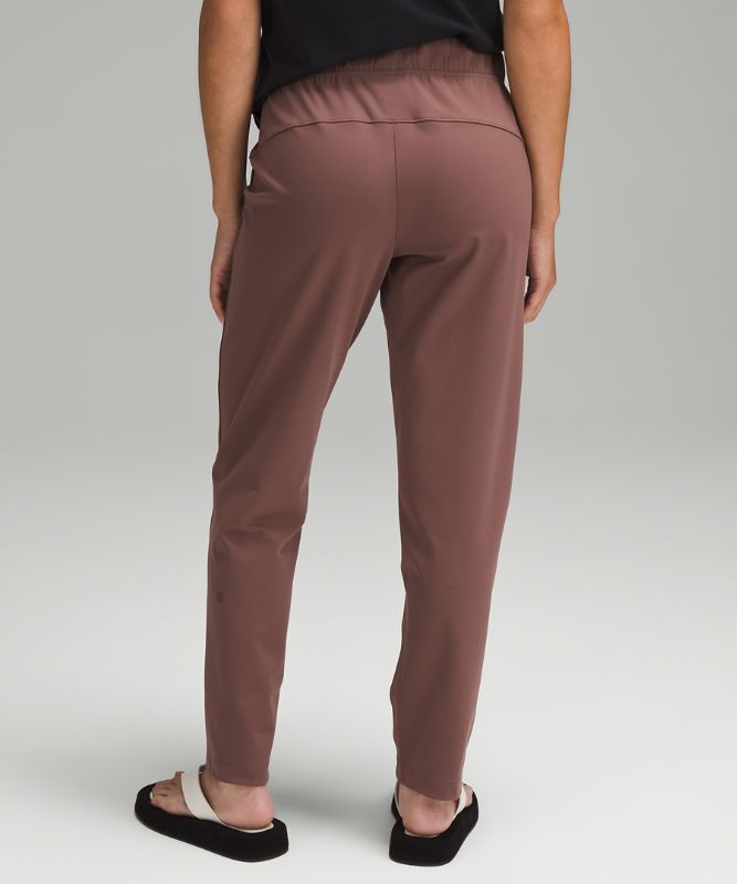 Luxtreme Slim-Fit Pull-On Mid-Rise Pant *Asia Fit